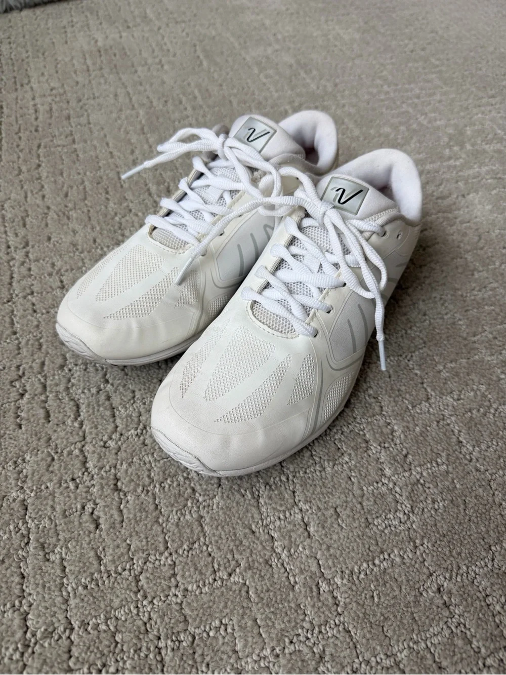 Varsity Miza+ White Cheer Shoes Size 8